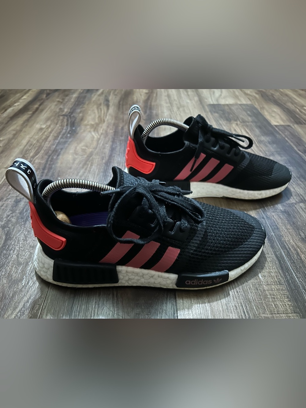 Adidas NMD R1 Black Pink White Running Shoes Men's Sz 9